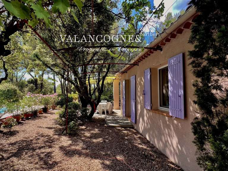 House Eygalières - 3 bedrooms - 122m²