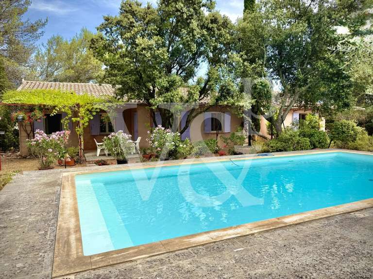 House Eygalières - 3 bedrooms - 122m²