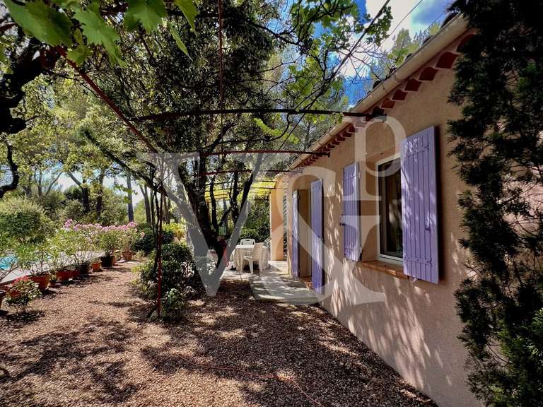 House Eygalières - 3 bedrooms - 122m²