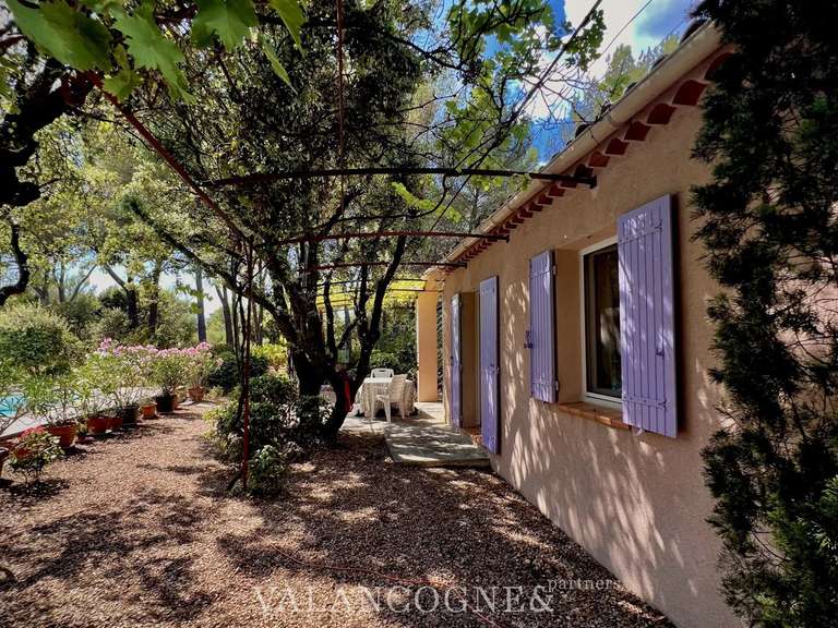 House Eygalières - 3 bedrooms - 122m²