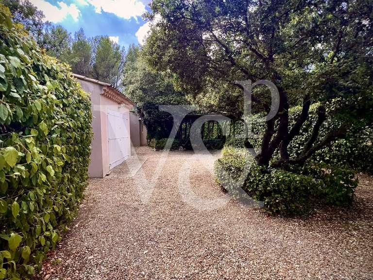 House Eygalières - 3 bedrooms - 122m²