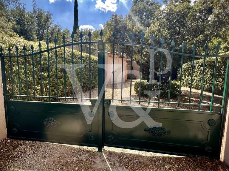 House Eygalières - 3 bedrooms - 122m²