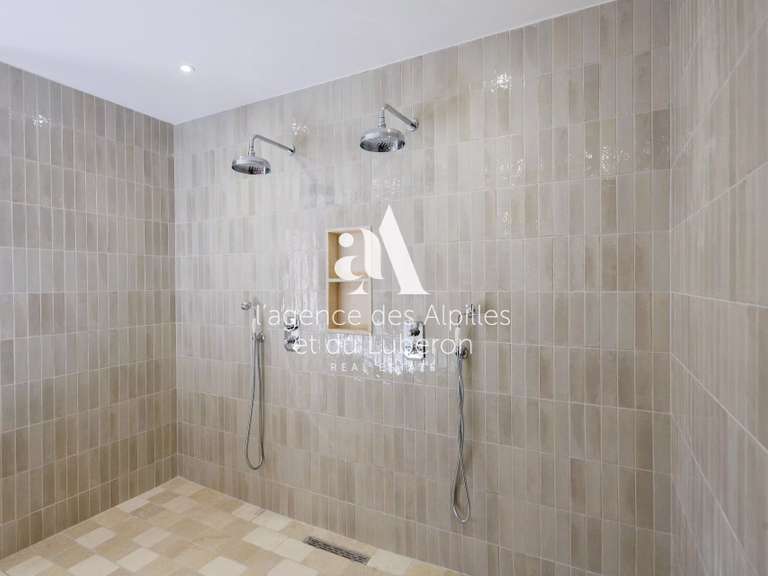 Maison Eygalières - 6 chambres - 310m²