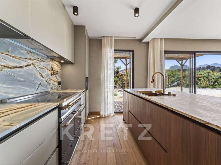 Maison Eygalières - 5 chambres - 440m²