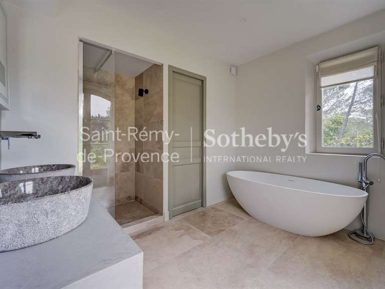 Maison Eygalières - 6 chambres - 260m²