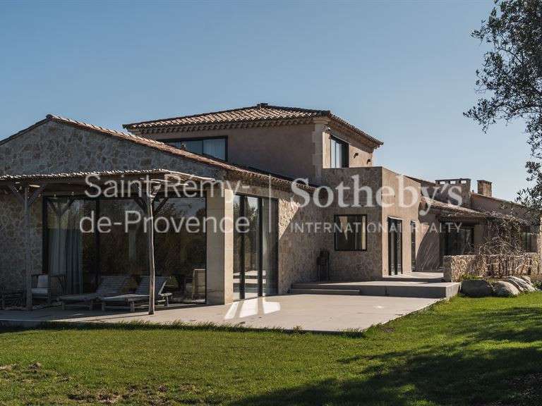 Maison Eygalières - 6 chambres - 375m²