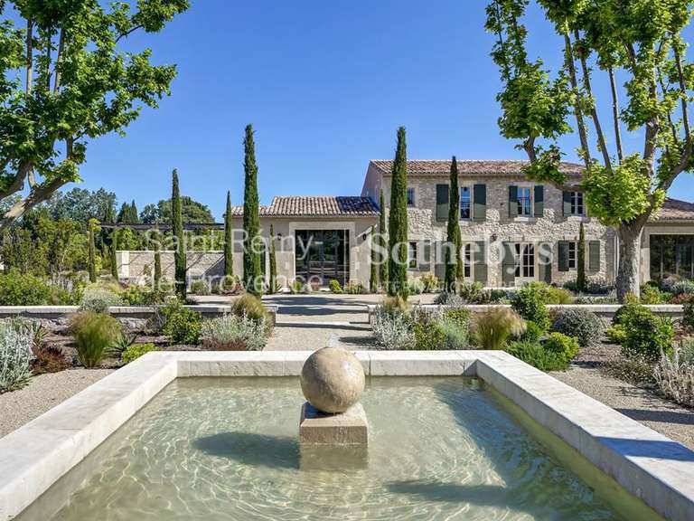 House Eygalières - 7 bedrooms - 350m²