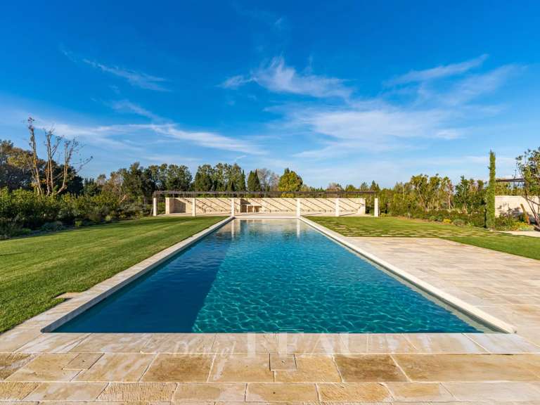 Maison Eygalières - 6 chambres - 412m²