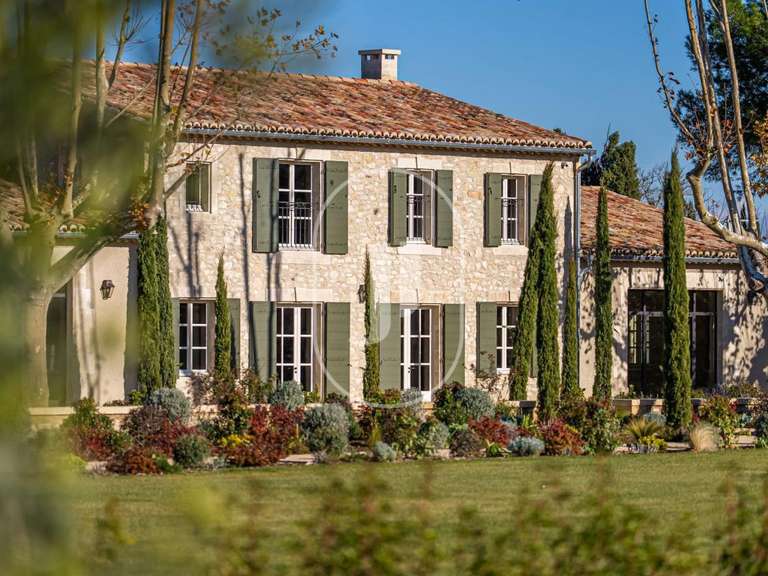 House Eygalières - 7 bedrooms - 350m²