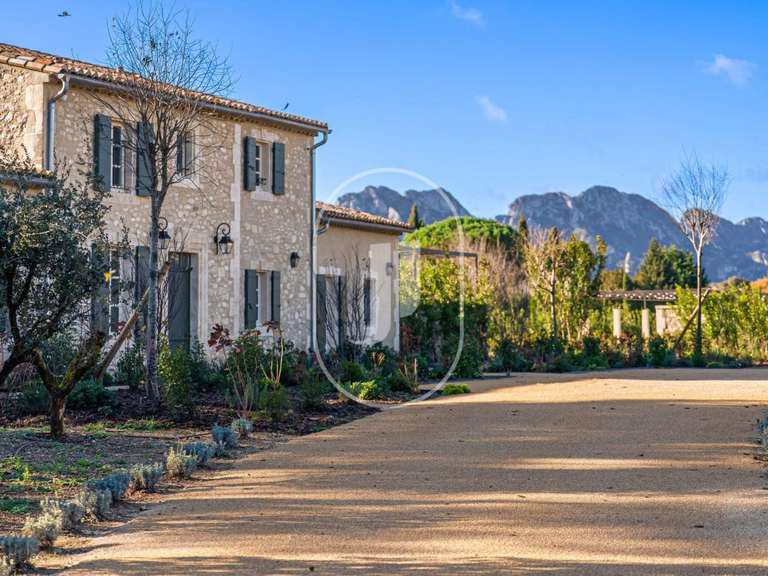House Eygalières - 7 bedrooms - 350m²