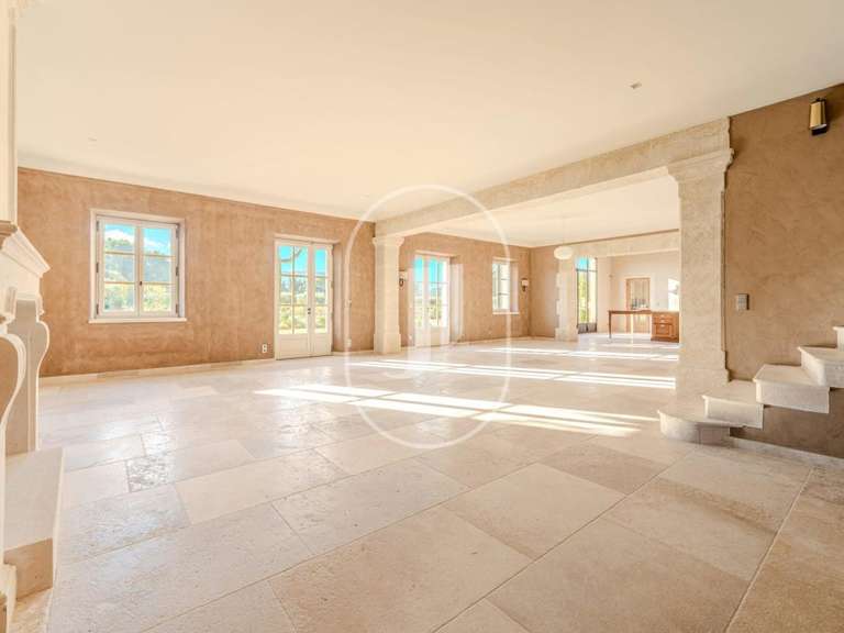 House Eygalières - 7 bedrooms - 350m²