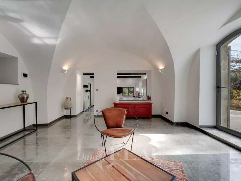Maison Eygalières - 5 chambres - 301m²
