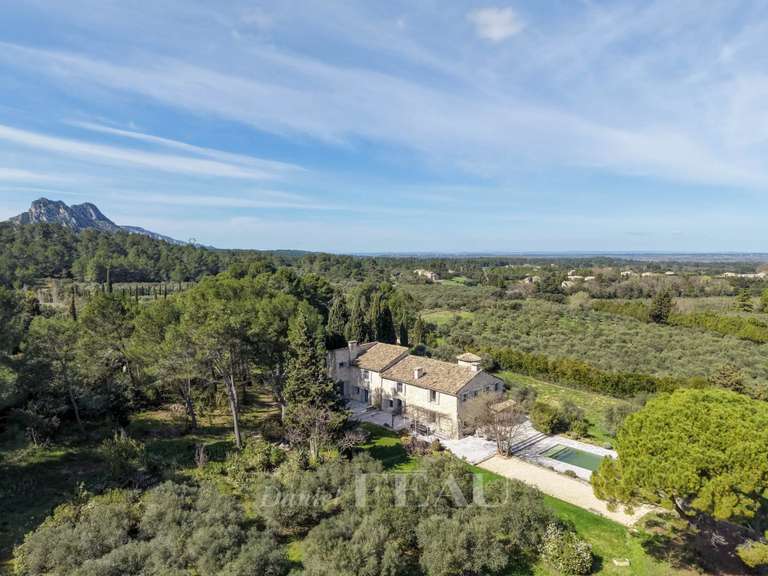 Maison Eygalières - 5 chambres - 301m²