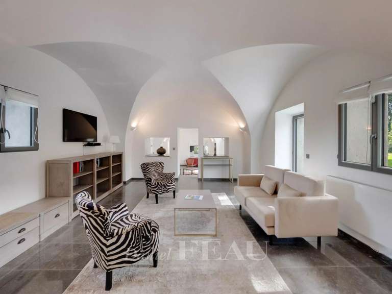 Maison Eygalières - 5 chambres - 301m²