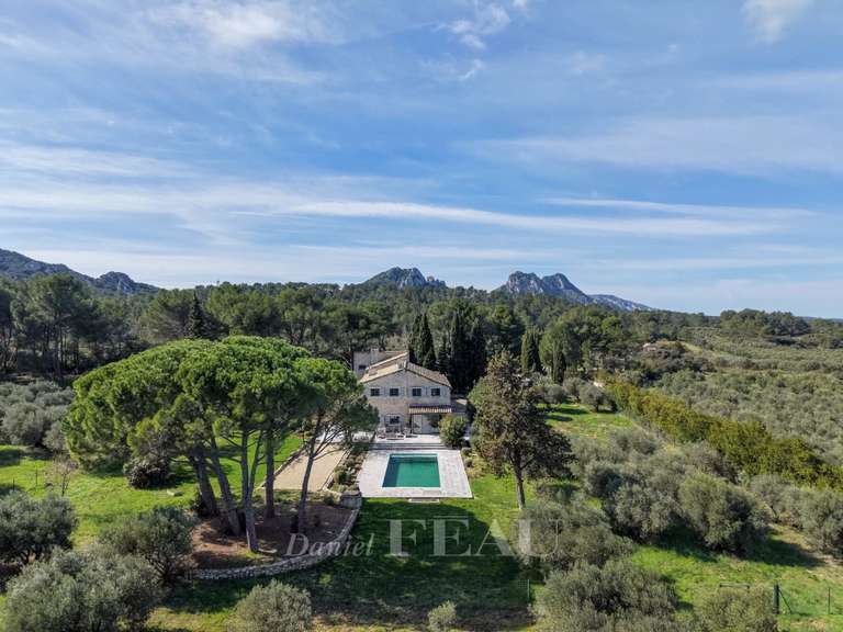 Maison Eygalières - 5 chambres - 301m²