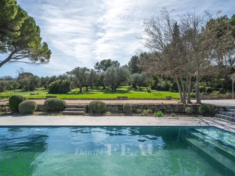 Maison Eygalières - 5 chambres - 301m²