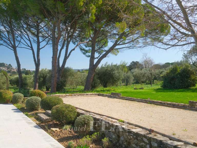 Maison Eygalières - 5 chambres - 301m²