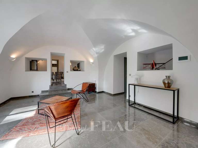 Maison Eygalières - 5 chambres - 301m²