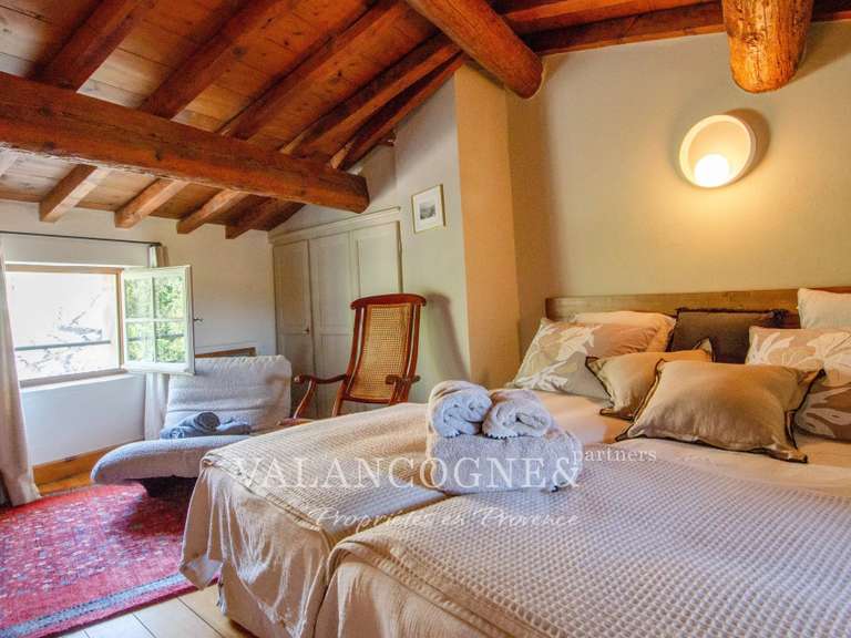 House Eygalières - 3 bedrooms - 170m²