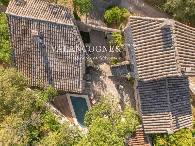 House Eygalières - 3 bedrooms - 170m²