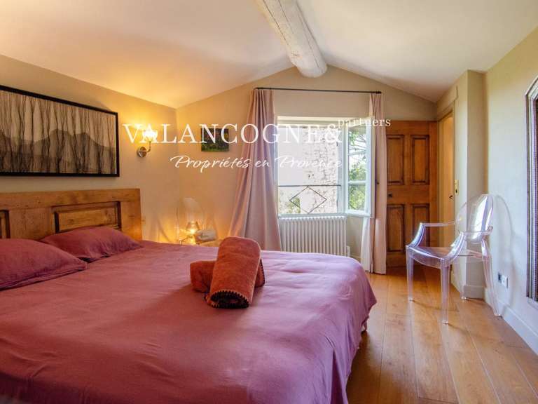 House Eygalières - 3 bedrooms - 170m²
