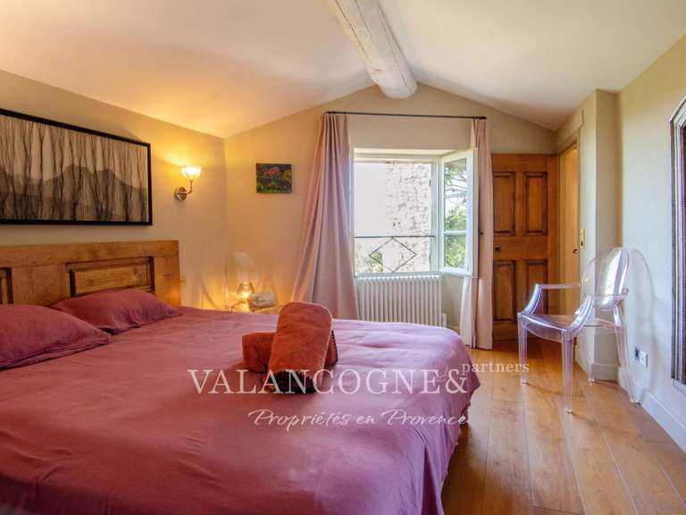 House Eygalières - 3 bedrooms - 170m²