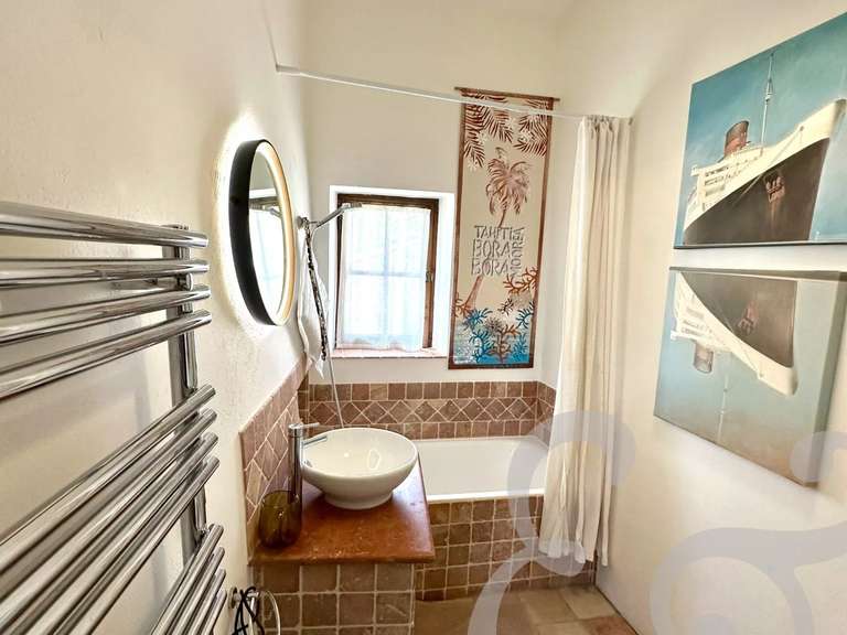 Maison Eygalières - 3 chambres - 170m²
