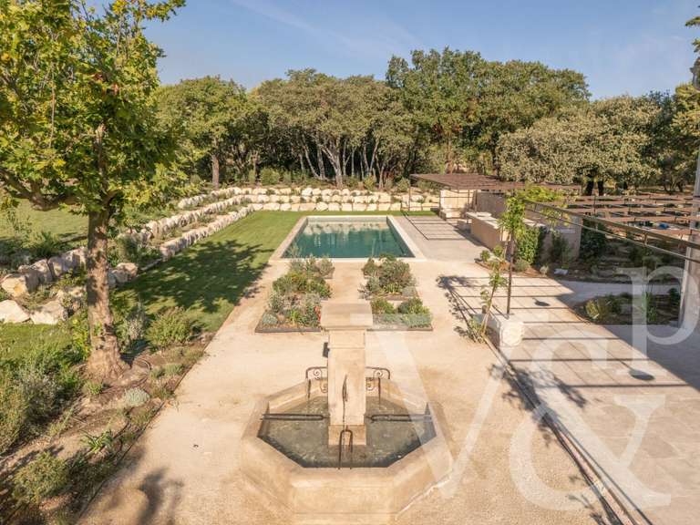 House Eygalières - 5 bedrooms - 264m²