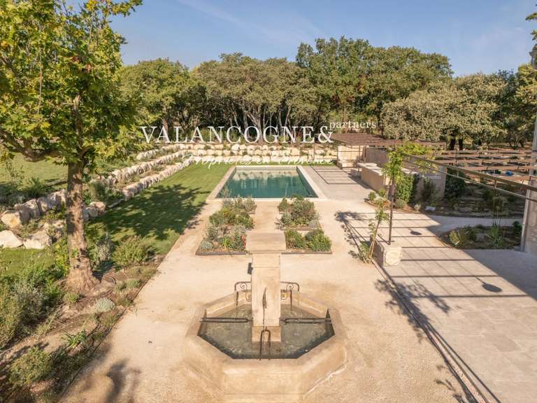House Eygalières - 5 bedrooms - 264m²