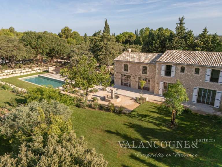 House Eygalières - 5 bedrooms - 264m²