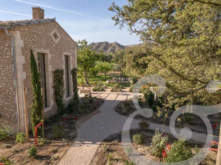 Maison Eygalières - 5 chambres - 264m²