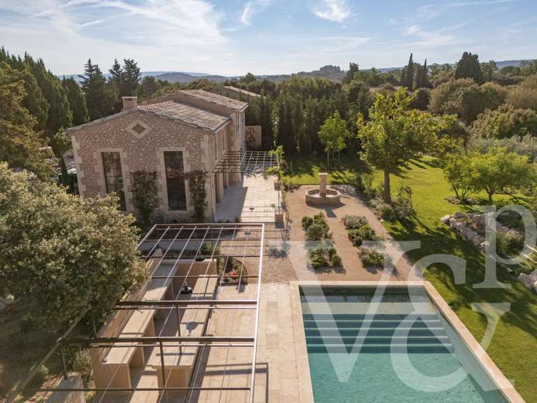 House Eygalières - 5 bedrooms - 264m²