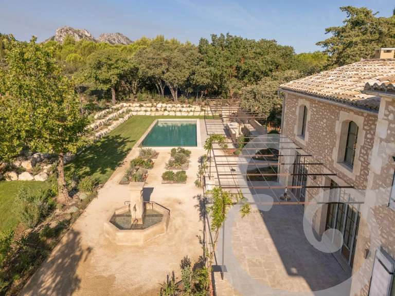 Maison Eygalières - 5 chambres - 264m²