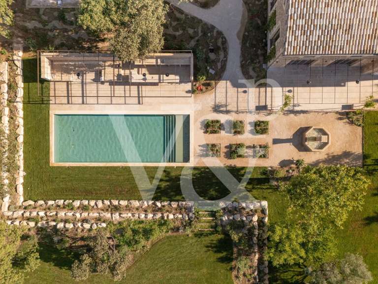 Maison Eygalières - 5 chambres - 264m²