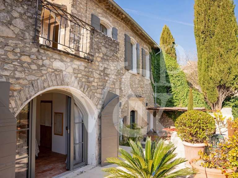 House Eygalières - 3 bedrooms - 135m²