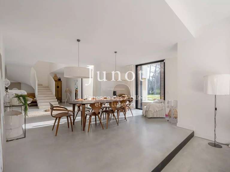 Maison Eygalières - 4 chambres - 300m²