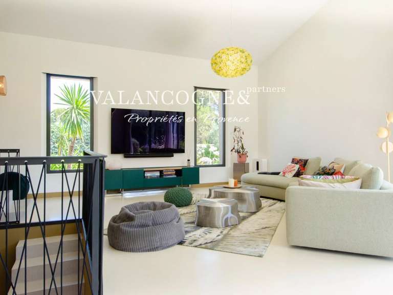 Maison Eygalières - 3 chambres - 325m²