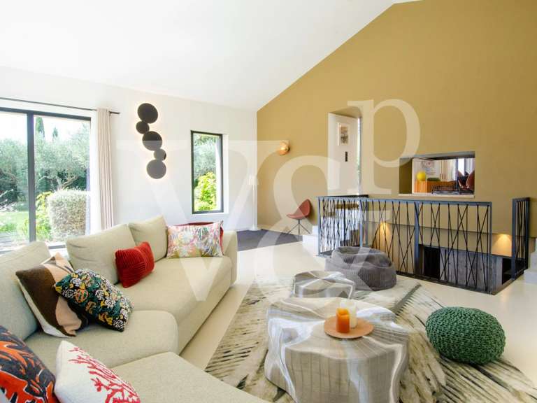 Maison Eygalières - 3 chambres - 325m²