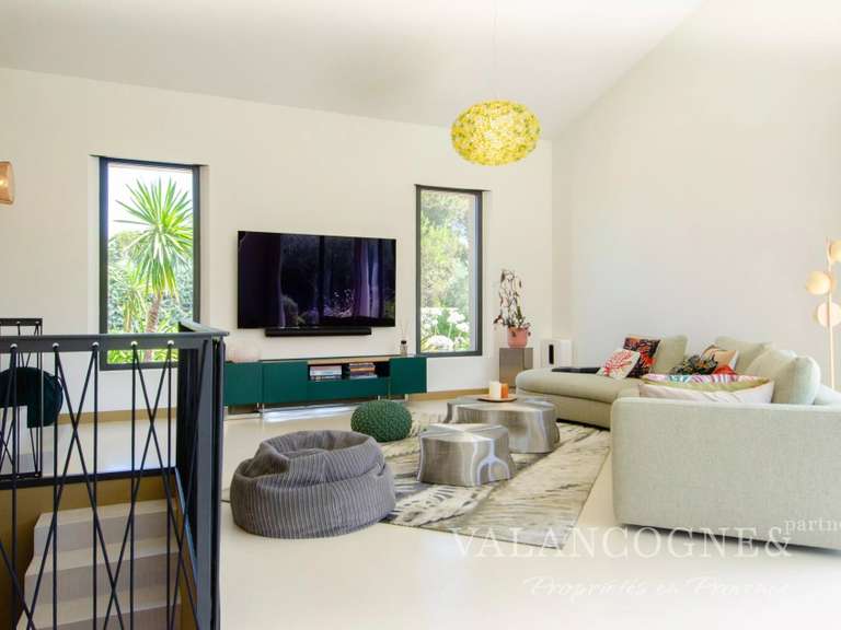 Maison Eygalières - 3 chambres - 325m²