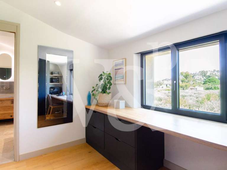 Maison Eygalières - 3 chambres - 325m²