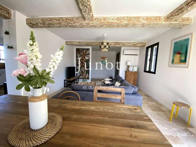 House Eygalières - 5 bedrooms - 11000m²