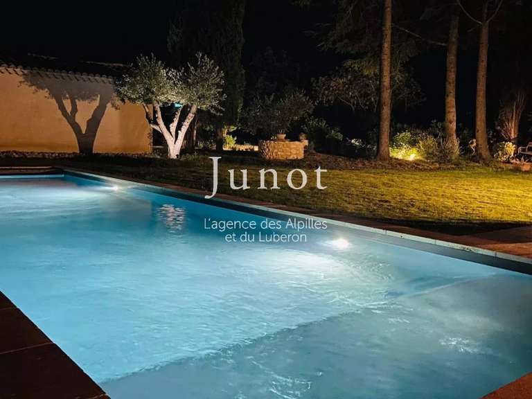 House Eygalières - 4 bedrooms - 1800m²