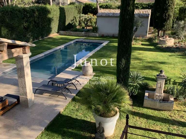 House Eygalières - 4 bedrooms - 1800m²