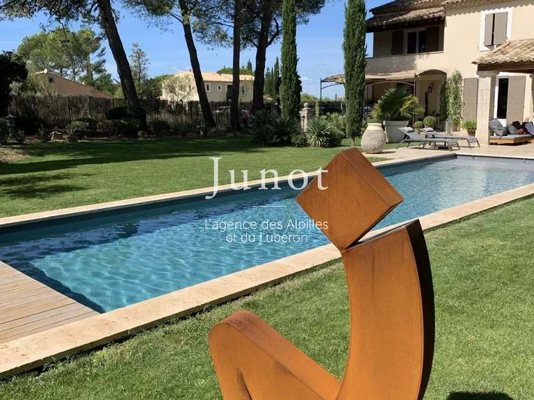 House Eygalières - 4 bedrooms - 1800m²