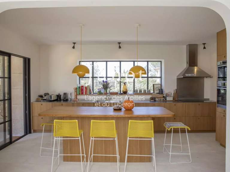 House Eygalières - 4 bedrooms - 215m²