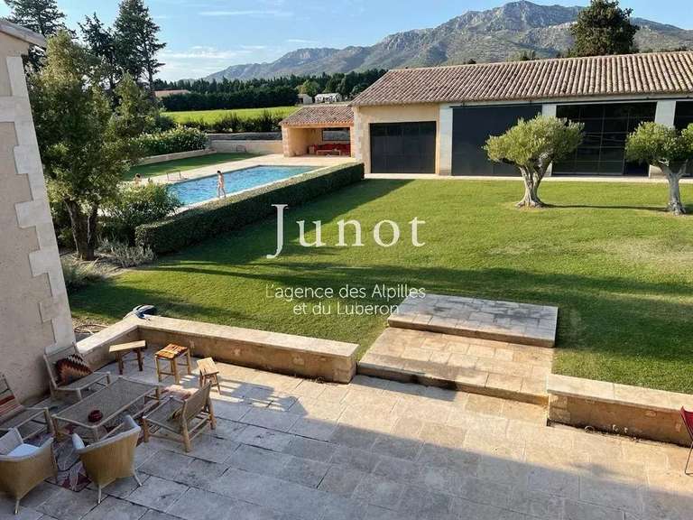 House Eygalières - 5 bedrooms - 600m²