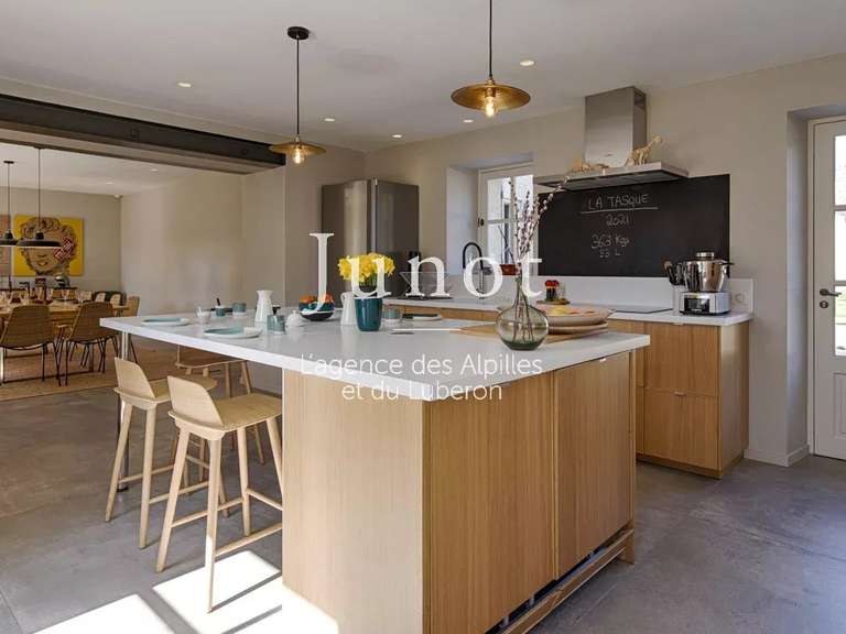 House Eygalières - 5 bedrooms - 600m²