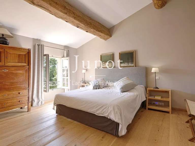 House Eygalières - 5 bedrooms - 600m²