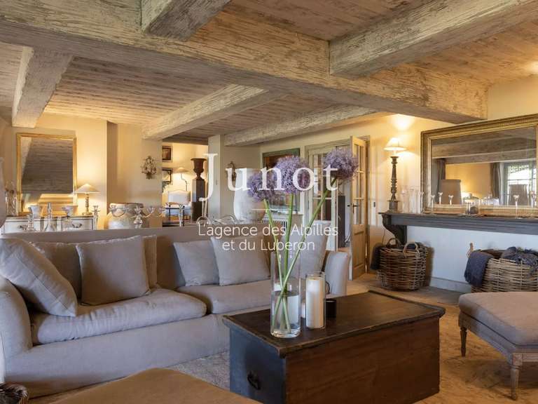 House Eygalières - 6 bedrooms - 50000m²