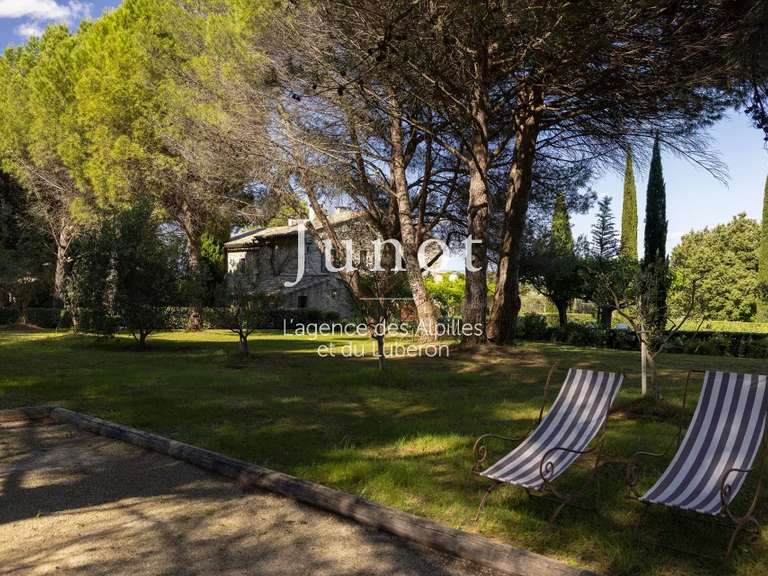 House Eygalières - 6 bedrooms - 50000m²